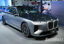 2026 BMW i7 小改款中国亮相,不只是换脸那么简单