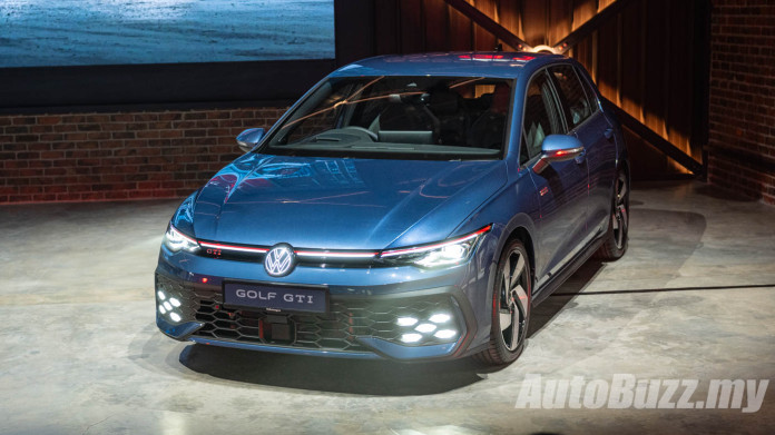 2025-Volkswagen-Golf-GTI-Mk-8.5-launch-AB-1